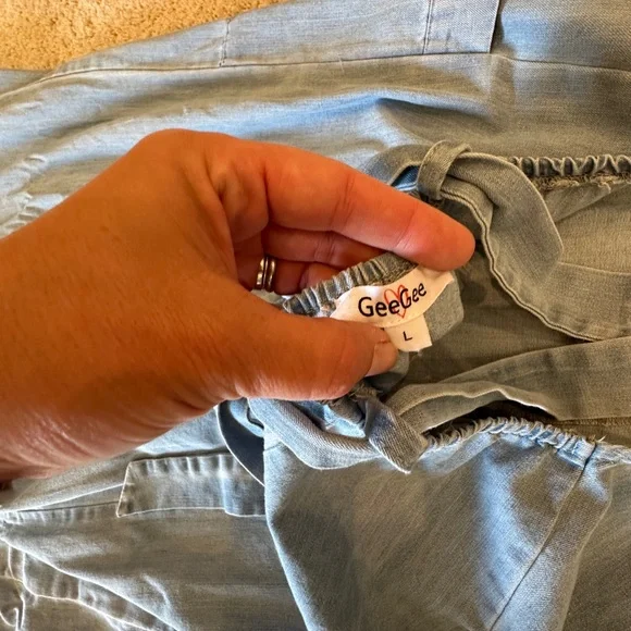 Women's Light Blue Denim jumper overalls - Picture 5 of 7